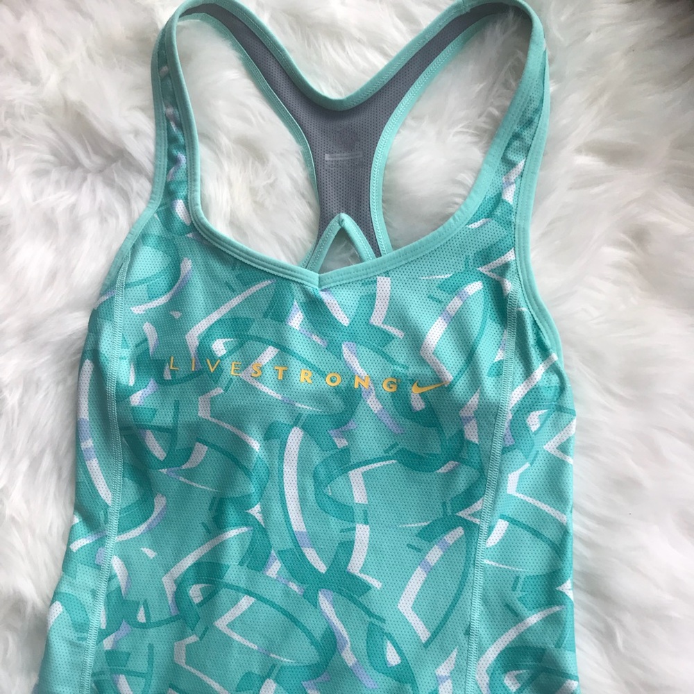 Nike racerback workout tank